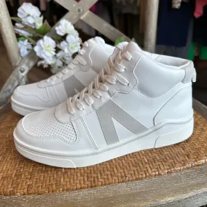 MIA "Gio" Sneaker