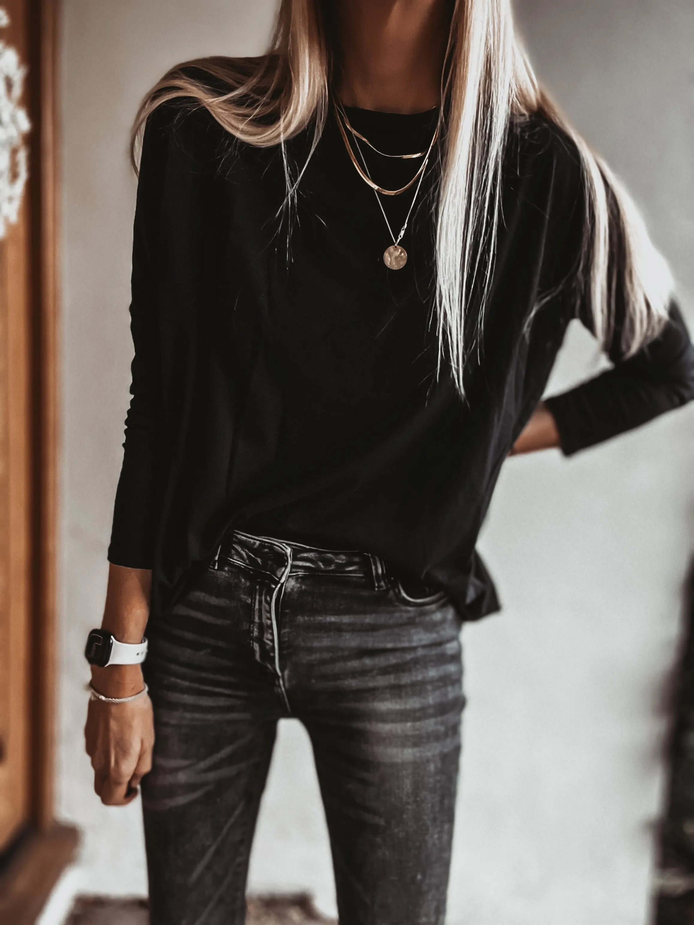 THE PERFECT BLACK LONG SLEEVED TEE *new*