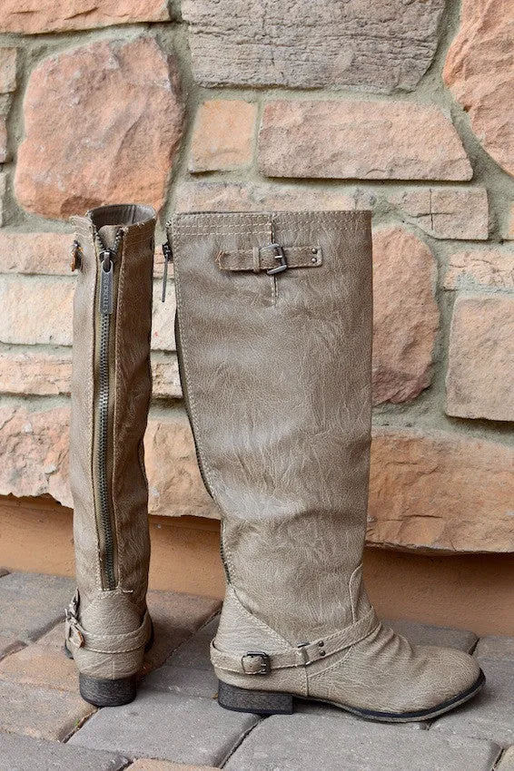 To Die For Beige Boots